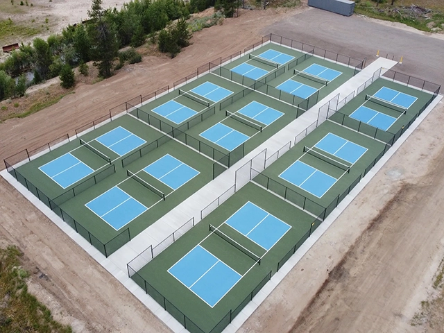 Sơn sân pickleball MIXSPORTS 6 lớp trên nền nhựa Biên Hòa